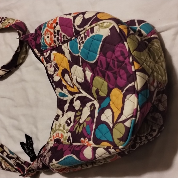 Woman's Cloth Crossbody Purse by Vera Bradley Color: Multicolored - Picture 8 of 14